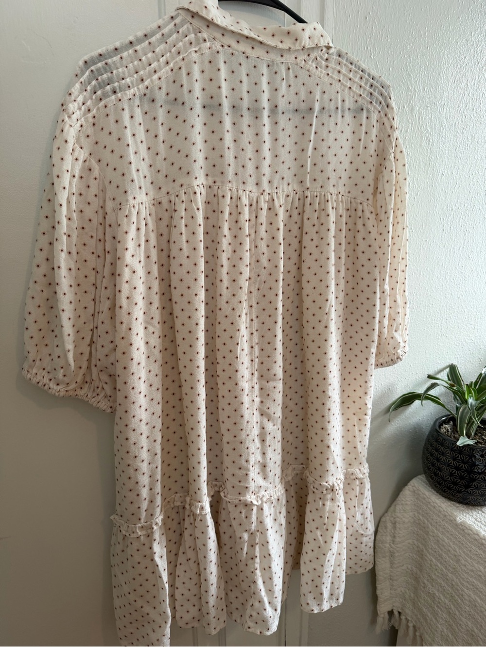 Zara Cream Midi Dress with Tiny Red Dot Print - Picture 2 of 3